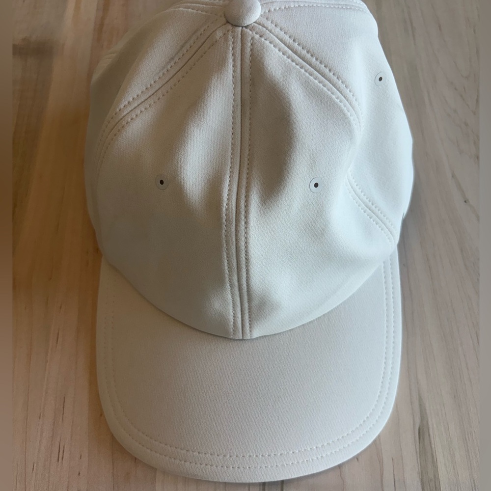 Lululemon Baseball Cap Unisex - One Size